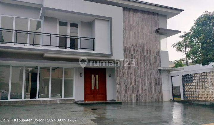 Rumah Baru Dua Lantai,tahap Finishing,kolam Renang,furnish Dan View Gunung 2