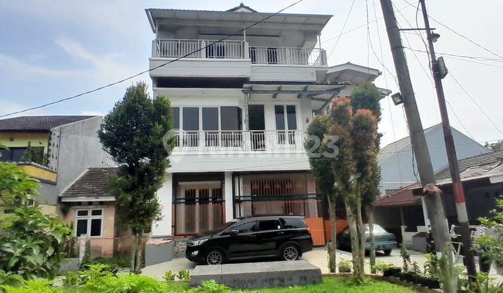Villa Mutiara Cigombong