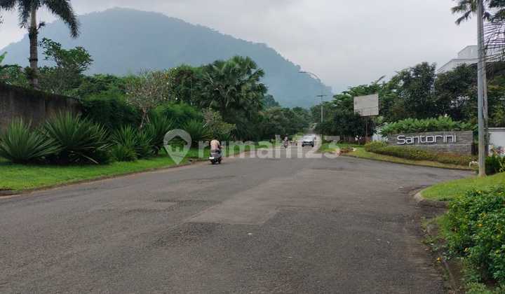 Rumah Santorini Sentul View Gunung 2