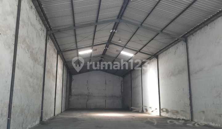 Margomulyo permai kondisi siap pakai Gudang 530 m 2