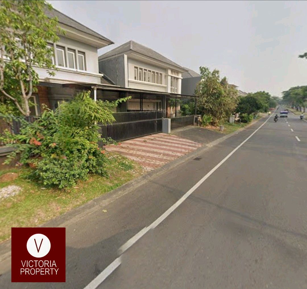 Jual Rumah Boulevard Pinggir Jalan Raya Kota Wisata Cibubur