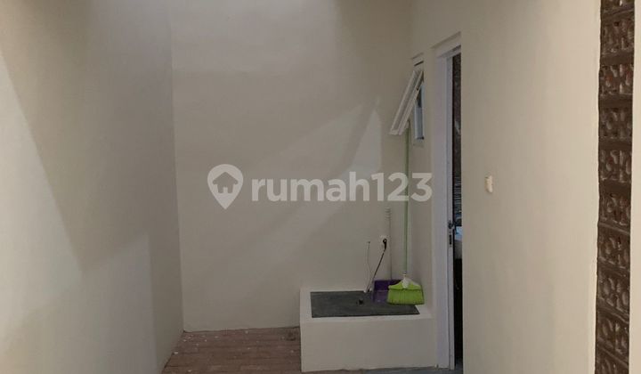 Dijual Rumah Kota Wisata 2