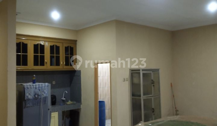 Rumah Luas 2 Lantai di Metland Transyogi 2