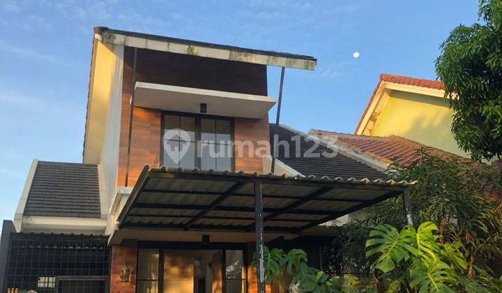 Rumah 2 Lantai Cantik Asri Semi-Furnished Metland Transyogi - SHM