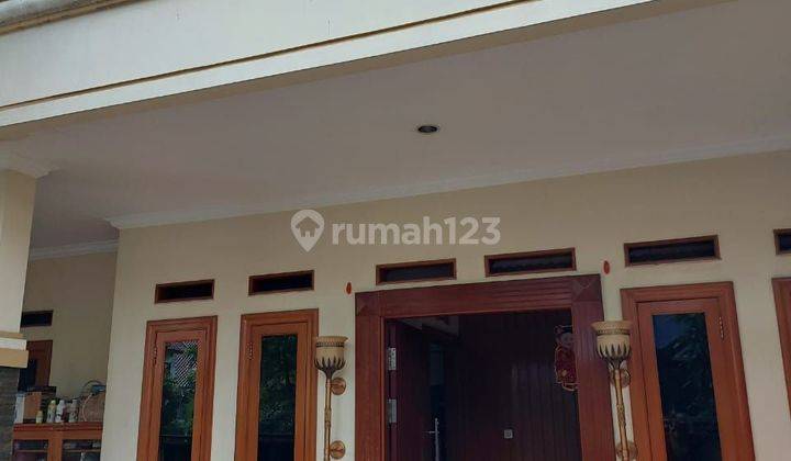 Rumah Luas di Raffles Hills Cibubur. 2