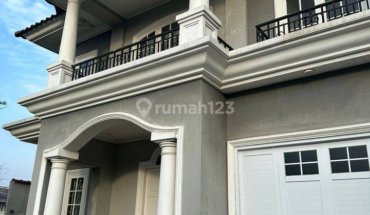 Rumah Mewah di Legenda Wisata Cibubur 1