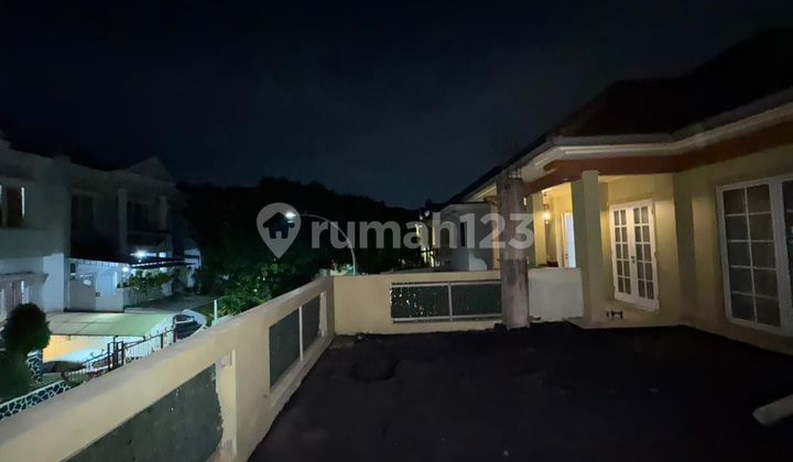 Rumah 2,5 Lantai Strategis Plus Rooftop Citra Gran Cibubur - HGB
