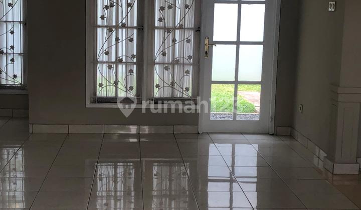 Jual Rumah Cantik Siap Huni di Legenda Wisata Cibubur 2