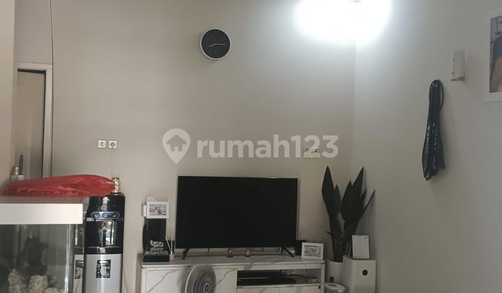 Rumah 2 Lantai Strategis dan Nyaman di Lubang Buaya, Jaktim - SHM 2