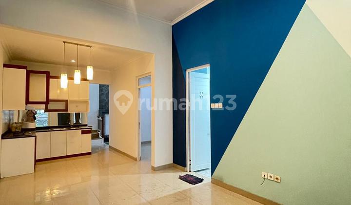 Rumah Cantik 2 Lantai di Bukit Golf Cibubur, Hanya 950Juta - SHM 2