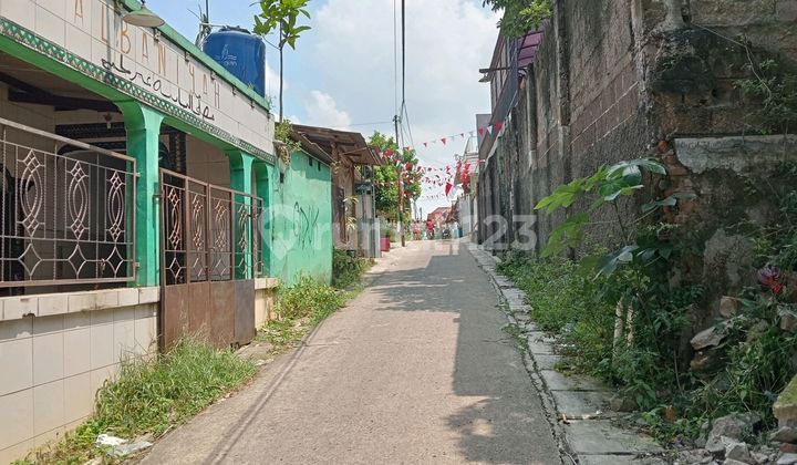 Cheap, 7 Minutes to LRT Station, Fully Furnished, Newly Renovated, Flood-Free, Negotiable Nice House at Jl. Radar Auri, Mekarsari, Cimanggis, Depok City, West Java, Indonesia, 16452, Cimanggis