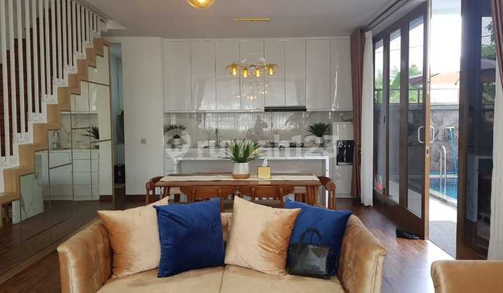 0 Km LRT Harjamukti Cibubur, Full Furnished, Mewah, Lux, Ada Kolam Renang, Harga Nego 0 Km LRT Harjamukti Cibubur, Full Furnished, Mewah, Lux, Ada Kolam Renang, Harga Nego