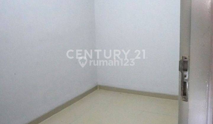 Rumah 3 Kamar Tidur Lokasi Strategis Di Pulomas, Jakarta Timur 2