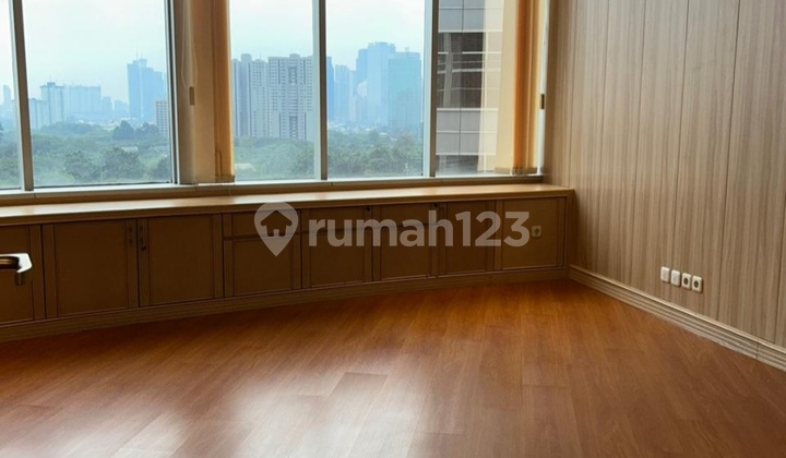 Office Space 218m2 Renov in Sudirman Tower SCBD South Jakarta Office Space 218m2 Renov in Sudirman Tower SCBD South Jakarta