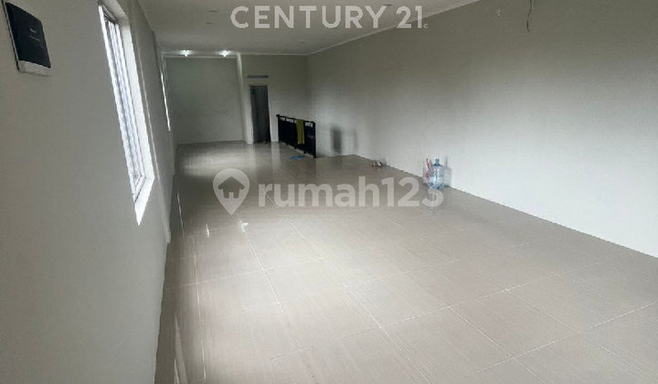 Ruko 2 Lantai Lokasi Strategis dan Ramai di Condet Jakarta Timur
