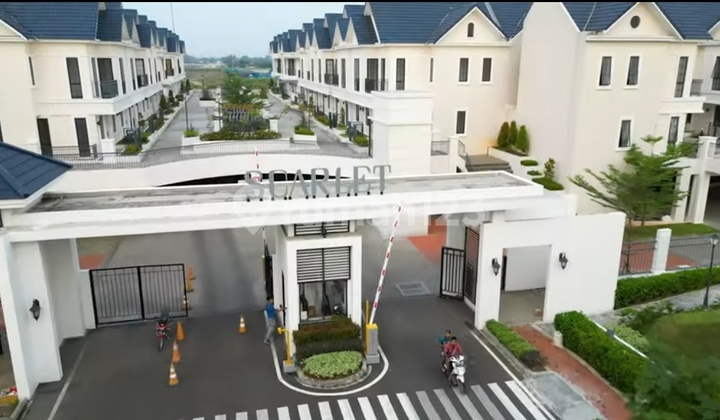 Rumah Baru 2.5 Lantai Cluster Scarlet Lavon 2 Swancity Tangerang