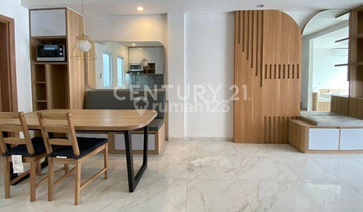 Rumah Cantik Minimalis 3 Lantai Di Tebet Jakarta Selatan
 2