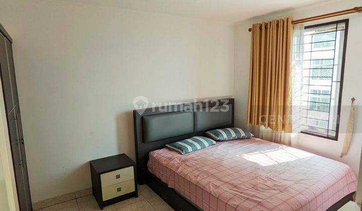 Apartment Lyon French Walk MOI Lantai Tinggi Siap Huni 2