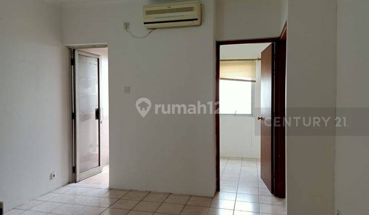 Gading Mediterania Resd. 2BR Unfurnished Lantai Tengah Th 1