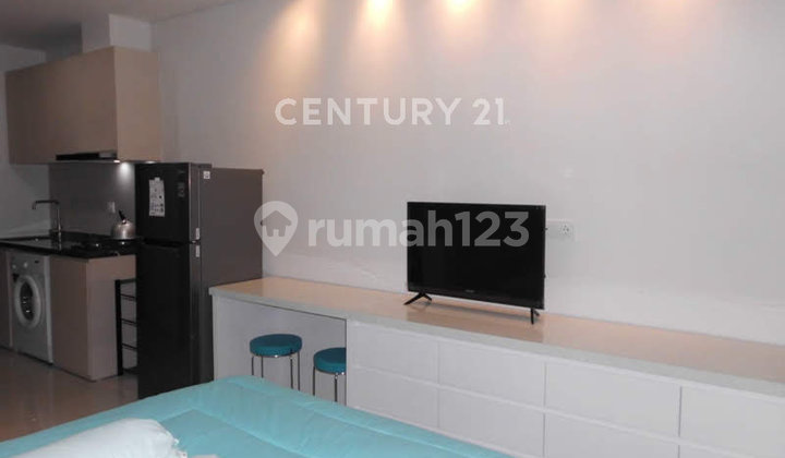 Studio Fully 26m2 Furnished Puri Mansion Modern Strategic Residence