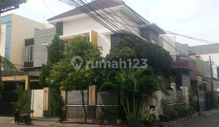 Di Jual Rumah Hook Bagus Siap Huni di Kalideres Permai *0019-Joe