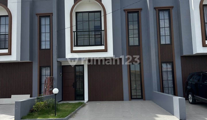 Rumah 1 Lantai Konsep Scandinavian Ukuran Tanah Jumbo Di Sidoarjo