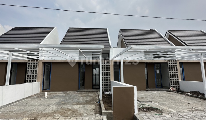 Rumah Dekat Statiun Gedangan Sidoarjo Minimalis Modren 