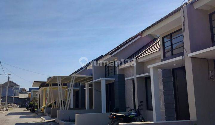 Dijual Rumah Modern Minimalis di Rungkut Surabaya 2