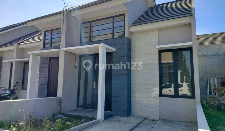 Dijual Rumah Modern Minimalis di Rungkut Surabaya 1