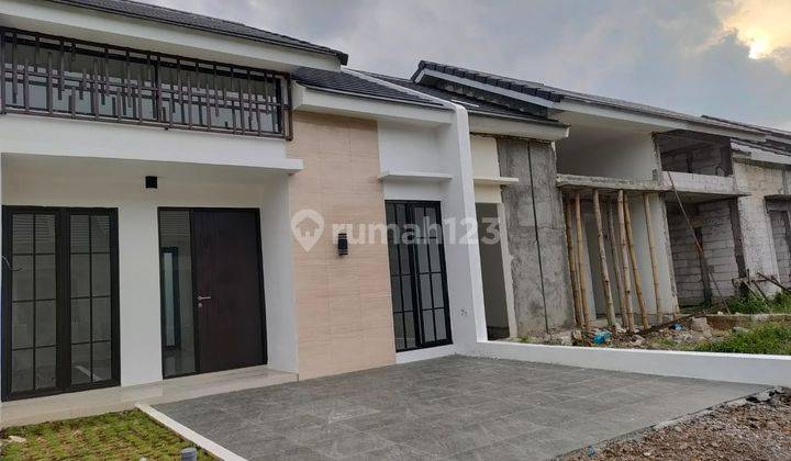 Dijual Rumah Dekat Dengana Pusat Perbelanjaan Di Sidoarjo 2