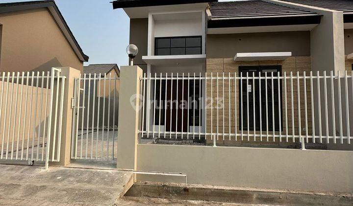 Dijual Rumah Cantik Dekat Pintu Tol Tambak Sumur Sidoarjo 2