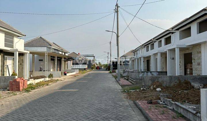 Rumah Konsep Villa Modern Tanpa Dp Dekat Tol Surabaya 1