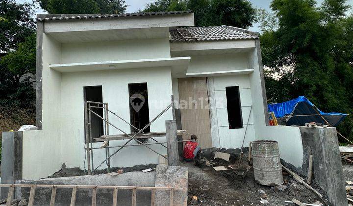 Dijual Rumah Siap Huni Lokasi Dekat Tretes Raya 2