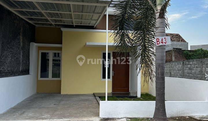 Rumah Hook Perumahan Palm Ville Regency Sidoarjo Dekat Transmart 1