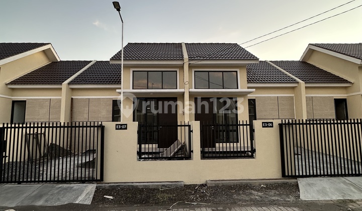 Rumah Dekat Bandara Juanda Sedati Sidoarjo 1