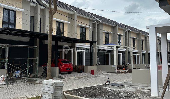 Rumah 2 Lantai Di 0 Jl Oerr Surabaya Full Fasilitas 1