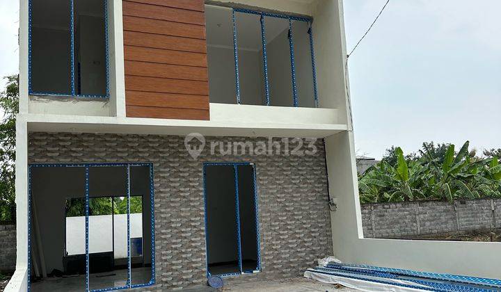 Rumah 2 Lantai 4 Kamar Tidur Dan 3 Kamar Mandi 1