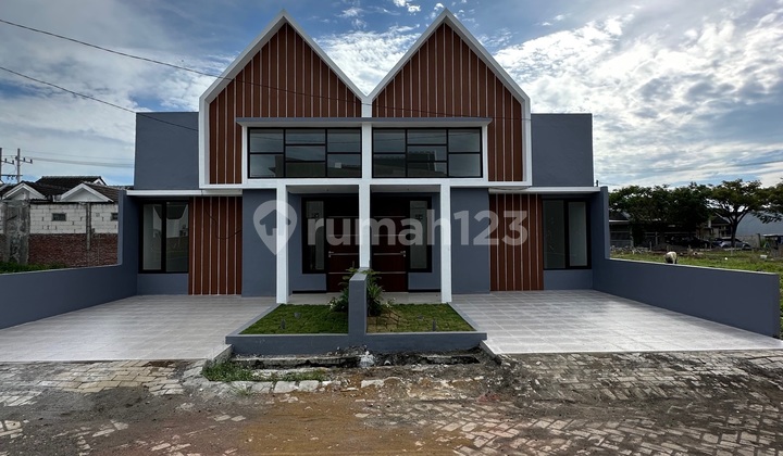 Rumah Modren Terbaru Dekat Pintu Toll Sidoarjo Siap Huni  1