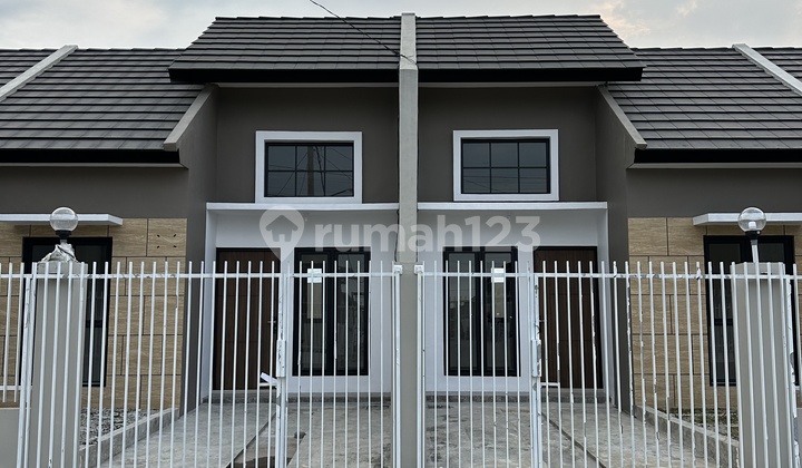 Rumah Siap Huni Sangat Dekat Ke Raya Merr Surabaya Dan Pintu Toll 2