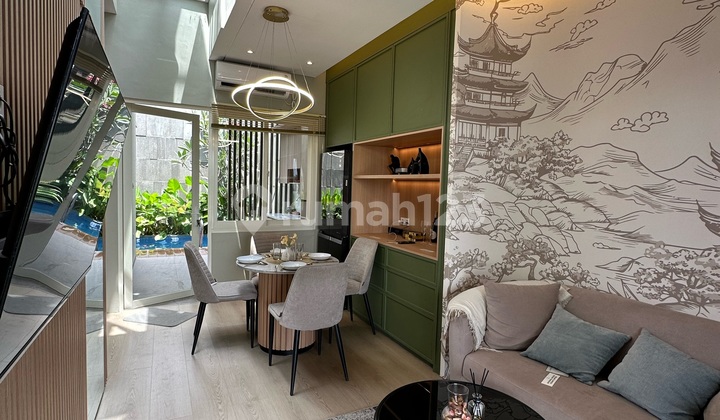 Rumah 2 Lantai Plus Kolam Renag Termewah Disidoarjo 2