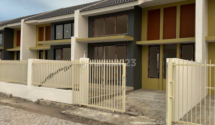 Rumah Langsung Di Tempati Di Cemandi Sidoarjo 1