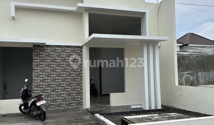 Rumah Siap Huni Di Perumahan Palm Ville Sidoarjo