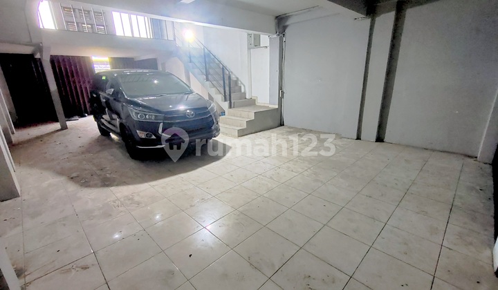 Ruko Strategis Di Mainroad Jalan Sudirman, Bandung Ruko Strategis Di Mainroad Jalan Sudirman, Bandung