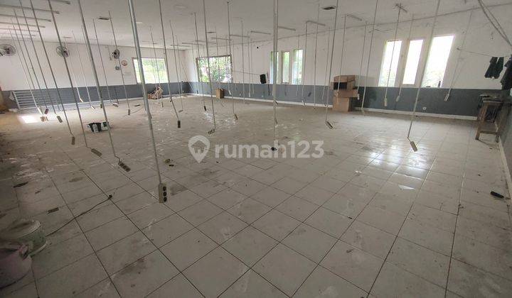 Gudang/Workshop + Kantor di Taman Holis Indah 2