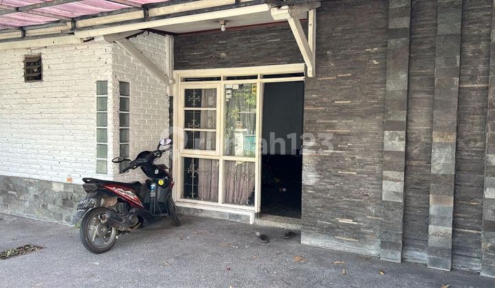 Rumah Tinggal di Jalam Jupiter, Metro - Bandung