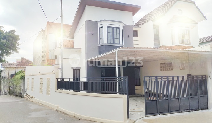 Rumah Minimalis Baru Di Komplek Bunga Bakung, Margacinta, Bandung