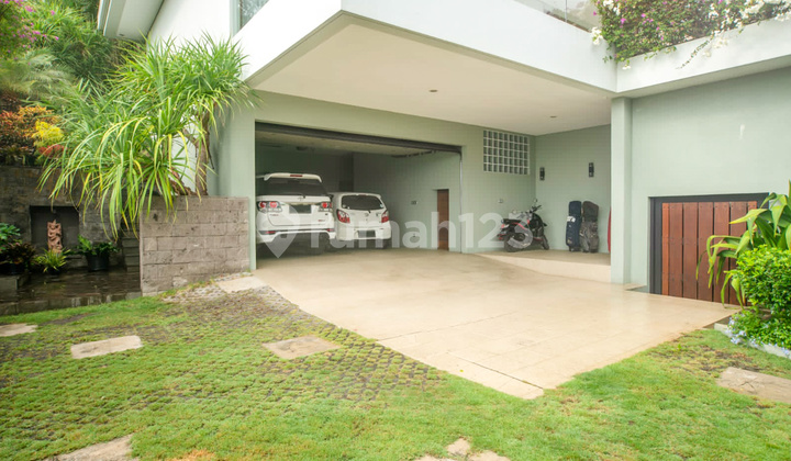 Luxury Tropical 3 Bedrooms Villa At Padang-padang Pecatu 2