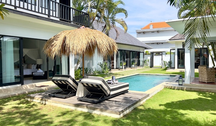 Luxury Tropical 4 Bedroom Villa in Canggu 2