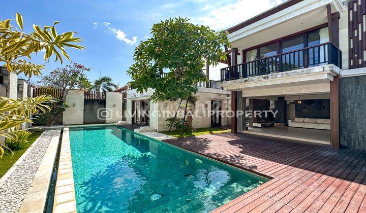 FREEHOLD 2 BEDROOMS VILLA LOCATED 800 METERS TO SEMINYAK BEACH 1