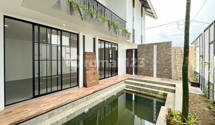 Brand New Modern 3 Bedrooms Villa At Cemagi 2